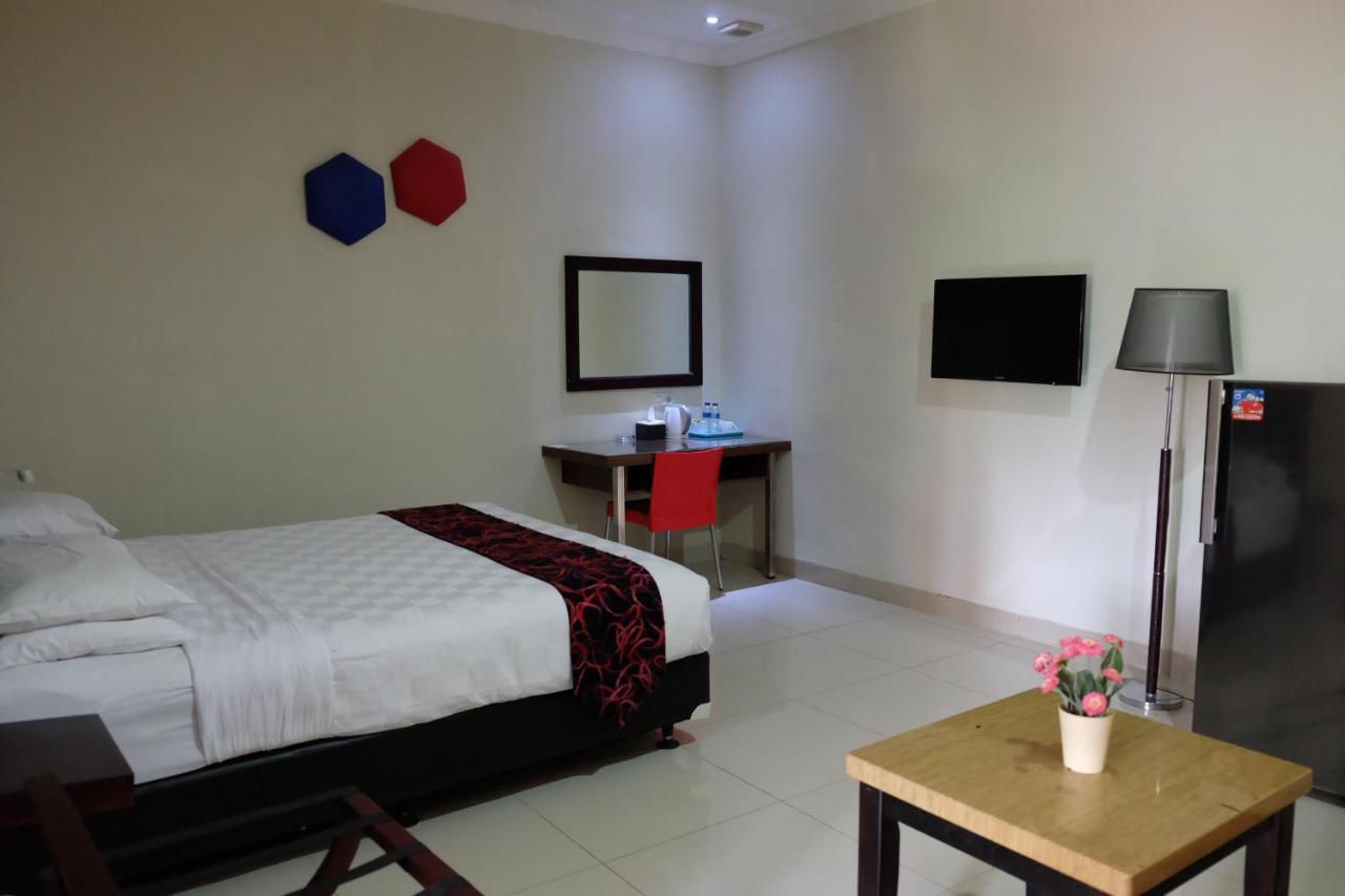 Atlantic Hotel امبون المظهر الخارجي الصورة