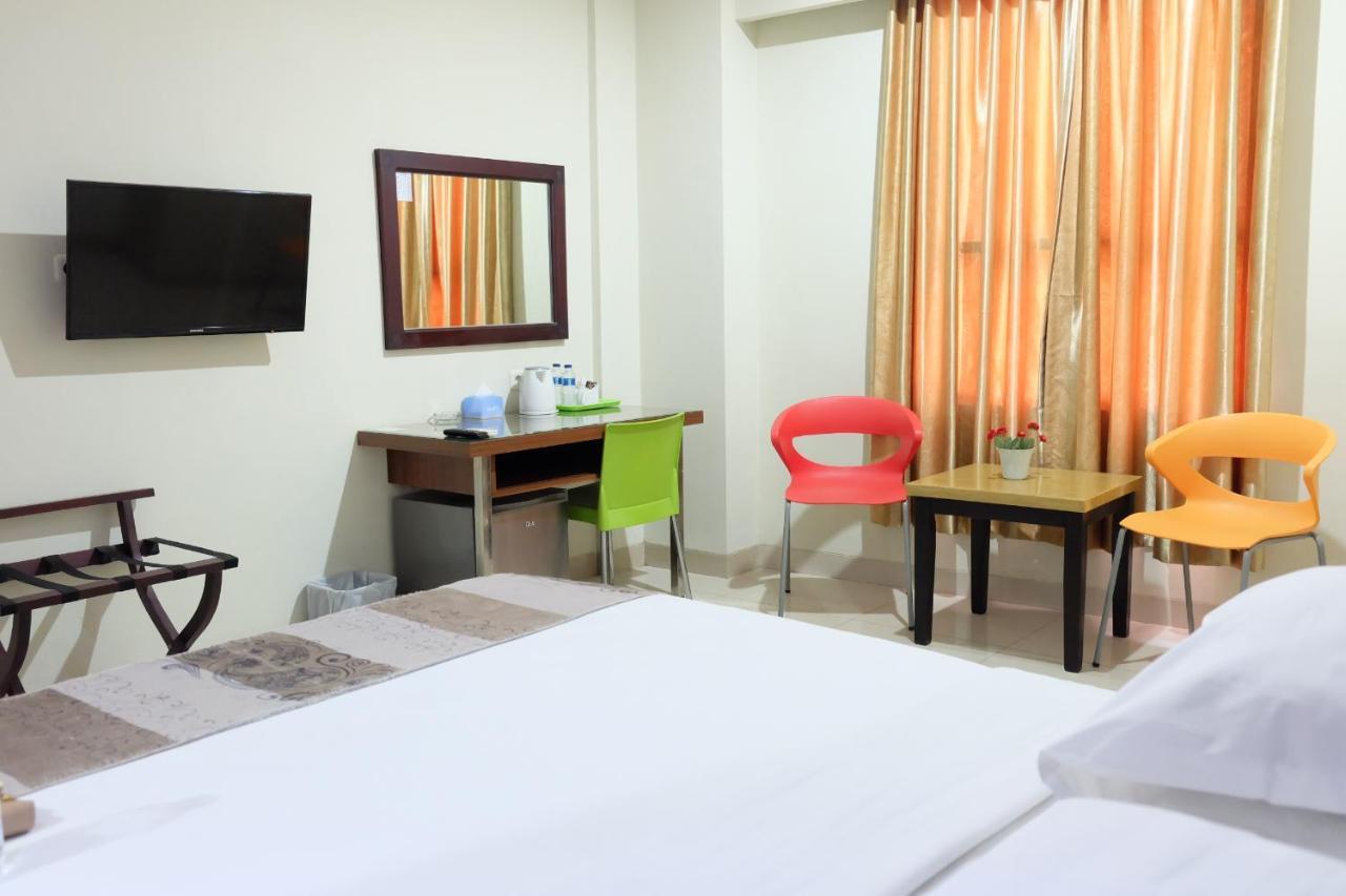 Atlantic Hotel امبون المظهر الخارجي الصورة